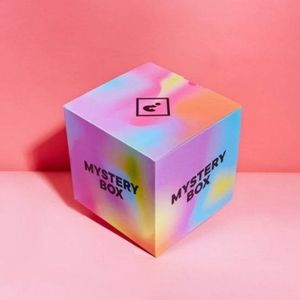 Womans clothing mystery box 🤗